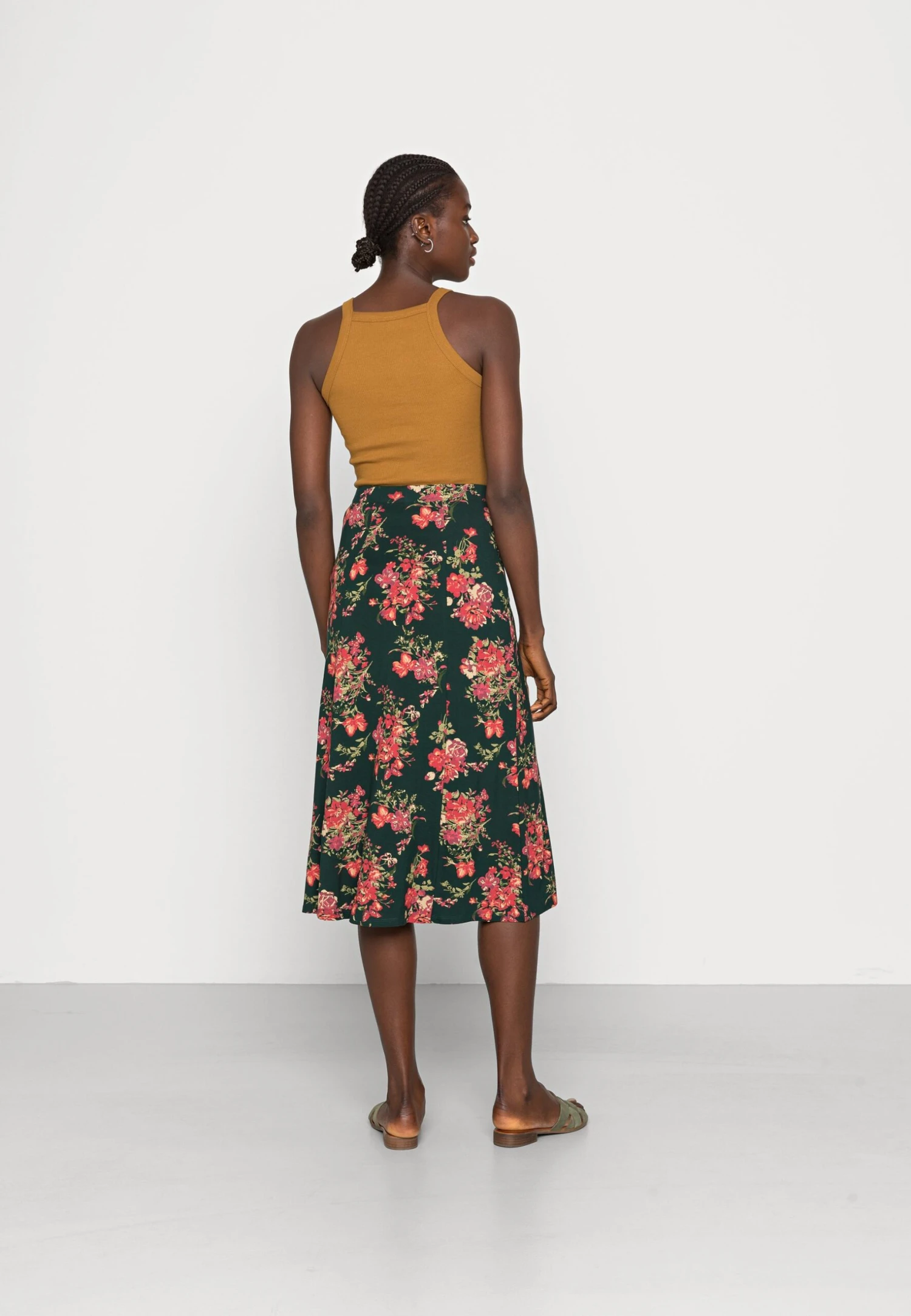 Jupe Trapèze - Dark Green Anna Field Jupe Trapèze - Dark Green -Anna Field e156866154e145ce96a07e3501c57005 scaled
