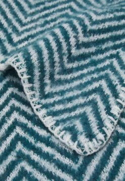 Anna Field Écharpe - Green/White 2 Anna Field Écharpe - Green/White -Anna Field e46588f9f7134388b3ef3f1672dcb1cb scaled