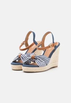 Anna Field Sandales À Talons Hauts - Dark Blue 2 Anna Field Sandales À Talons Hauts - Dark Blue -Anna Field e7db8cb773a848a8b386985d3d457554 scaled