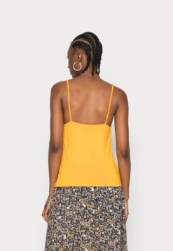 Anna Field Débardeur - Dark Yellow 2 Anna Field Débardeur - Dark Yellow -Anna Field eb8ef884f4e74a2585b349931fb4880e scaled