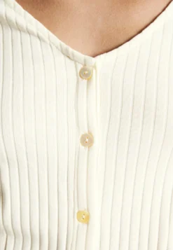 Anna Field Gilet - 003 - Off-White -Anna Field ec63ca4e44ef4420a21f32bd2a34b4fa scaled