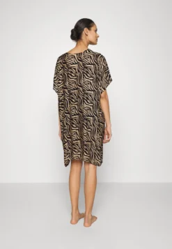 Anna Field Printed Short Kimono / 606 - Khaki_003 - Off-White - Accessoire De Plage - Black/Tan 2 Anna Field Printed Short Kimono / 606 - Khaki_003 - Off-White - Accessoire De Plage - Black/Tan -Anna Field f5ce04719d7d4cbf9641a86ee0f5753b scaled