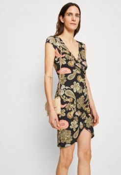 Anna Field Robe En Jersey - Black/Multi Coloured -Anna Field fd5d36bdc781416cbbb13f5168b78229 scaled