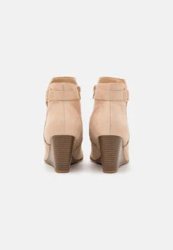 Anna Field Bottines Compensées - Beige 3 Anna Field Bottines Compensées - Beige -Anna Field fed07a038b23490cbf581c794b4f8df2 scaled